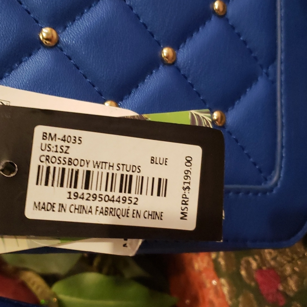 Handbag - Picture 2 of 7